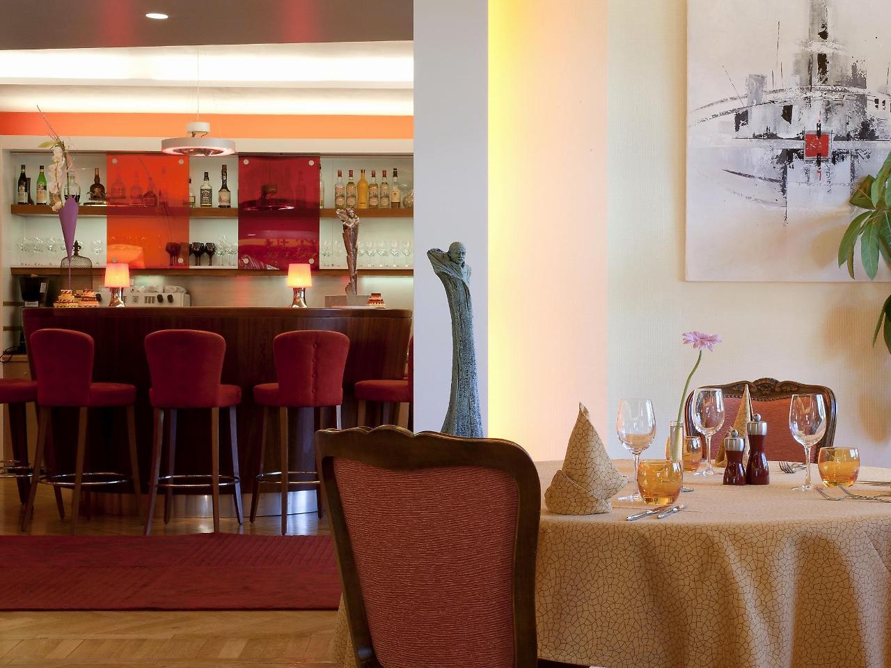 Hotel Restaurant Logis La Palette Wettolsheim المظهر الخارجي الصورة