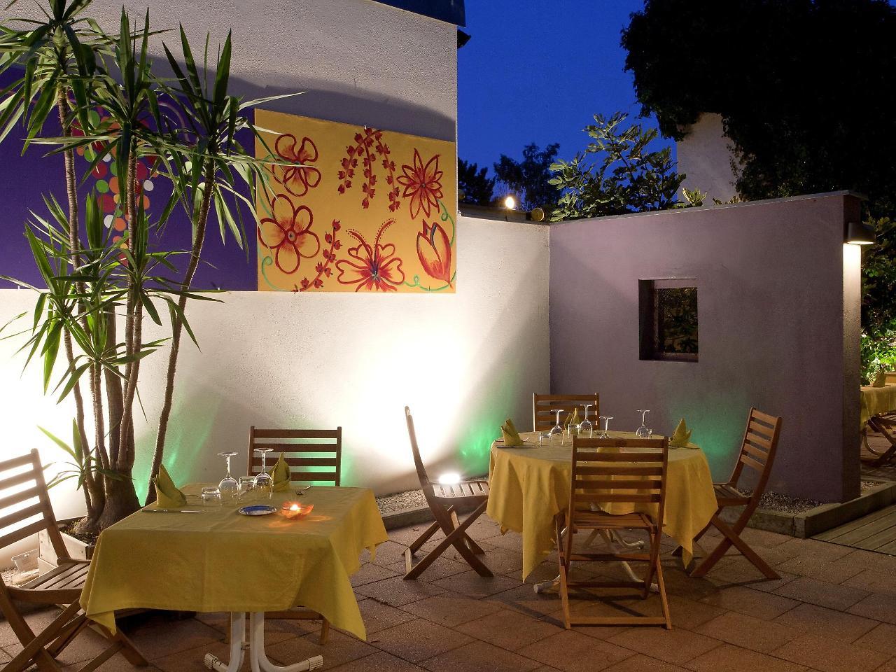 Hotel Restaurant Logis La Palette Wettolsheim المظهر الخارجي الصورة