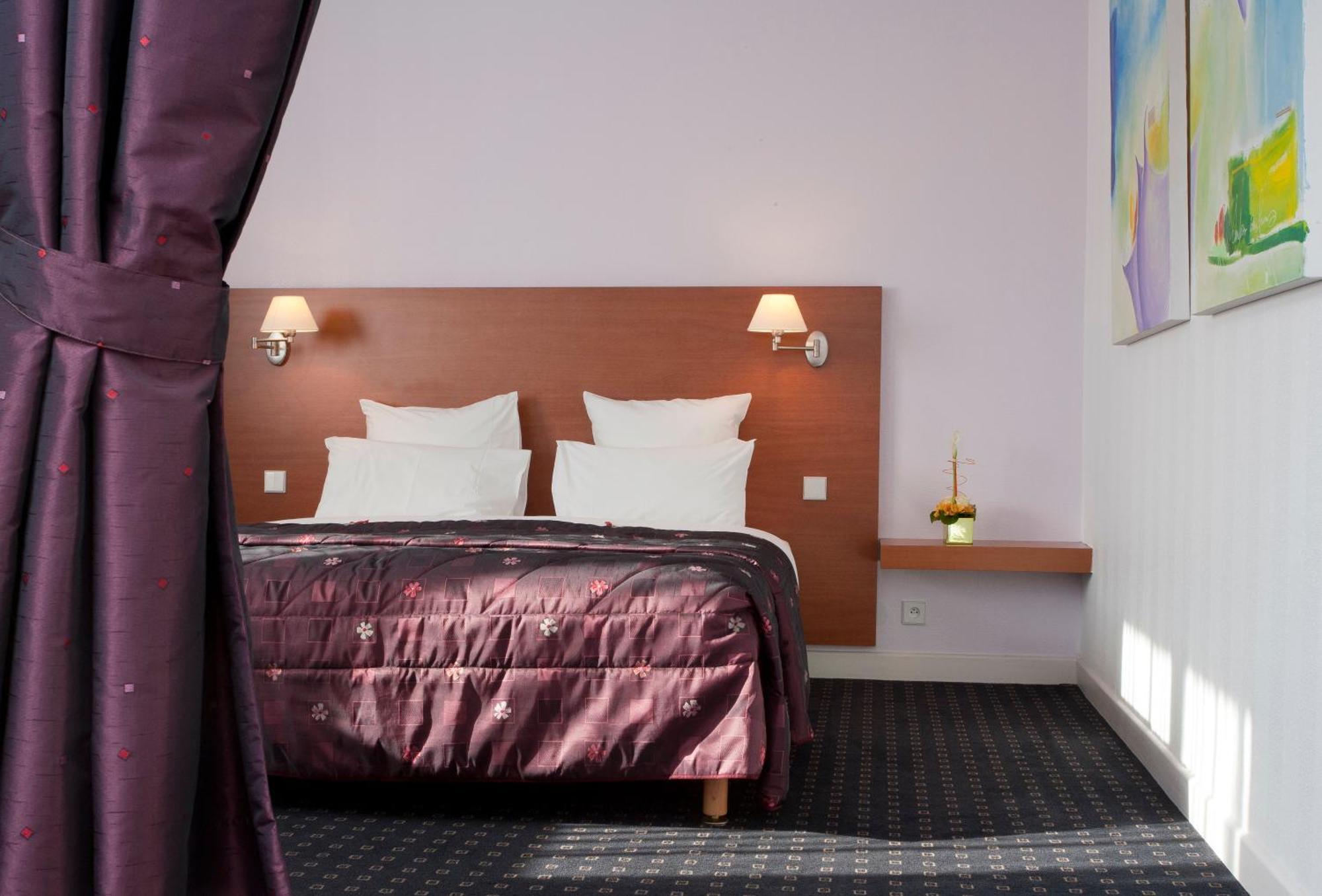 Hotel Restaurant Logis La Palette Wettolsheim المظهر الخارجي الصورة